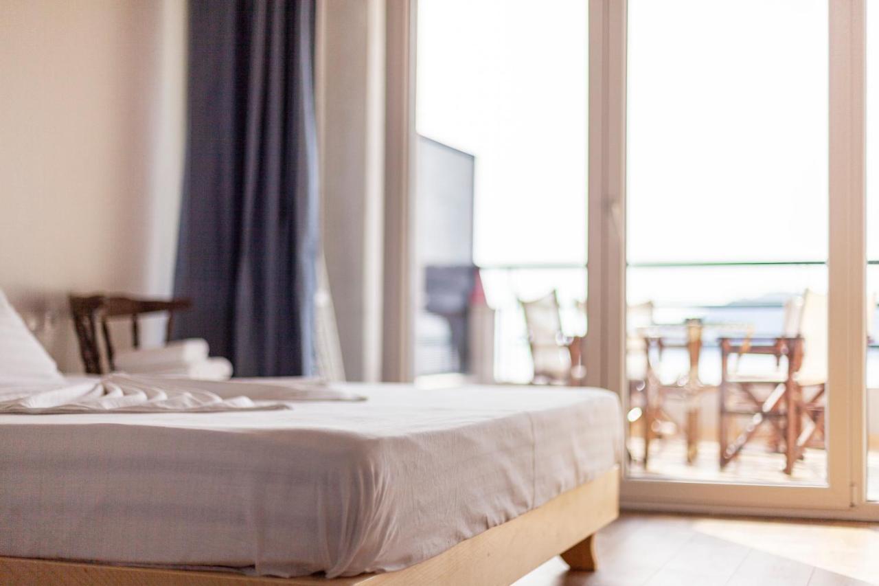 Toni Retzo Rooms Himare Exterior photo
